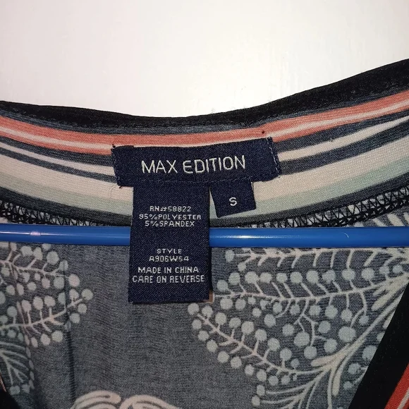 Max Edition Black & Cream Deep V-Neck Summer Dress - Picture 2 of 13